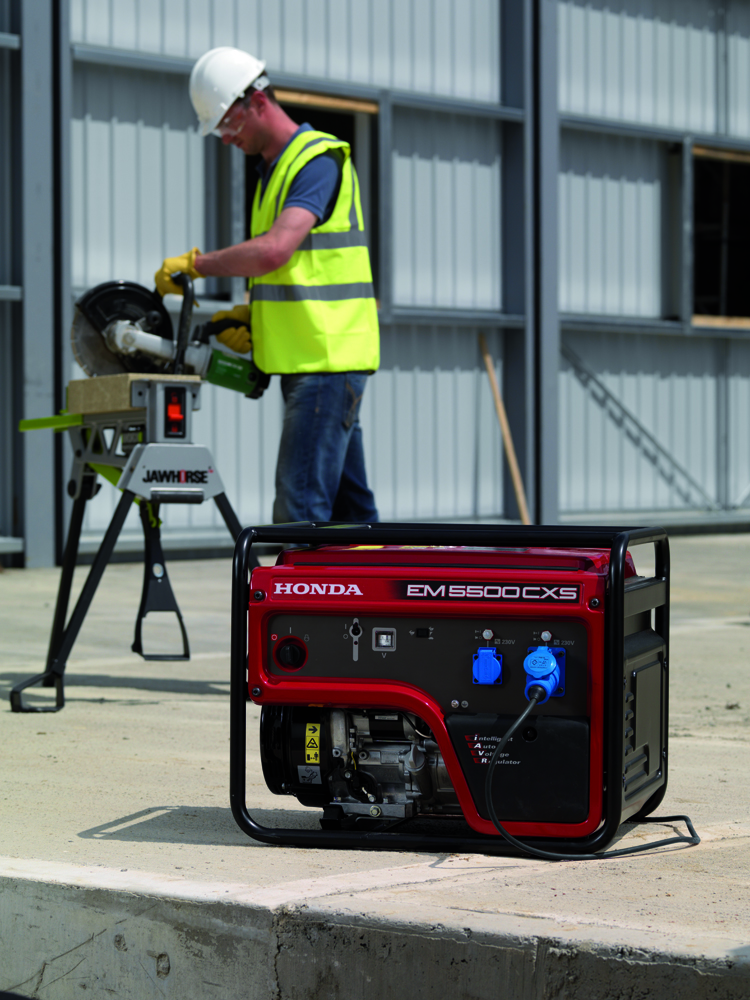 Rámová profesionální elektrocentrála EM 5500