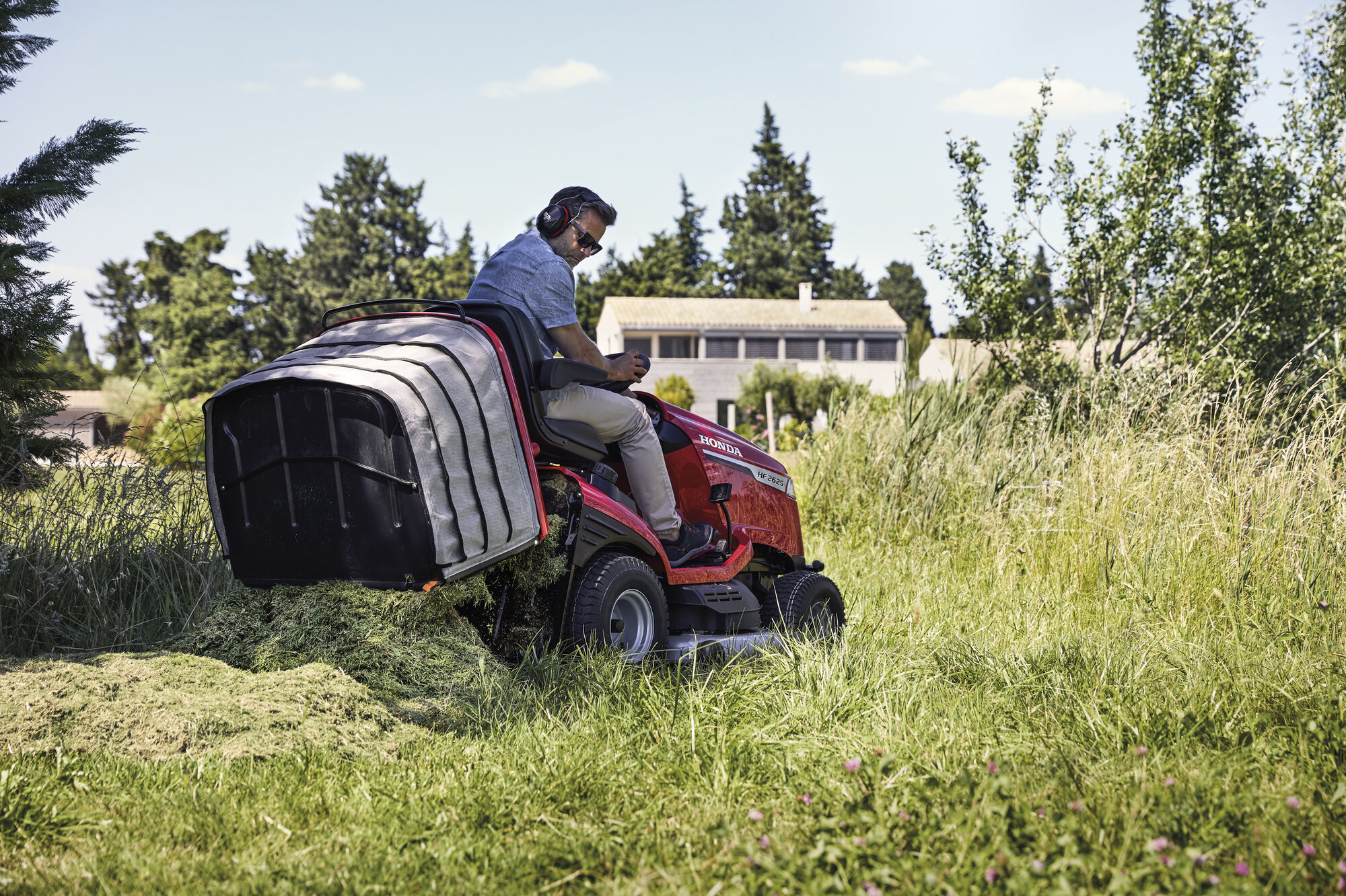 Honda Zahradní traktor HF 2417 HM — fotografie 6