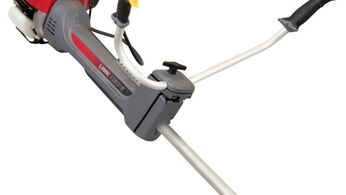 4-taktní křovinořezy Honda pronikají už i k profesionálům