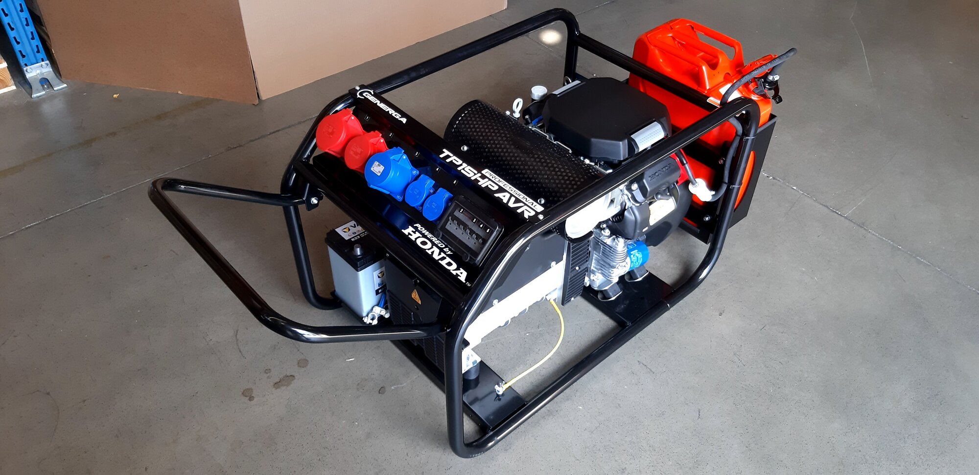 Rámová profesionální elektrocentrála TP 12 HP AVR s podvozkem