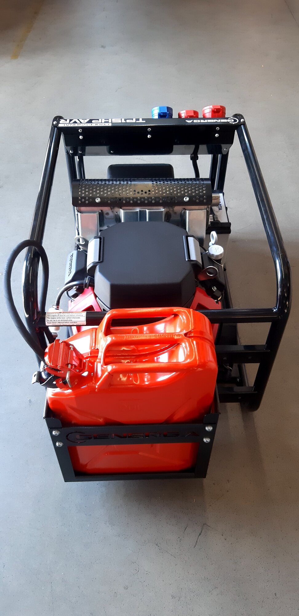 Rámová profesionální elektrocentrála TP 15 HP AVR s podvozkem