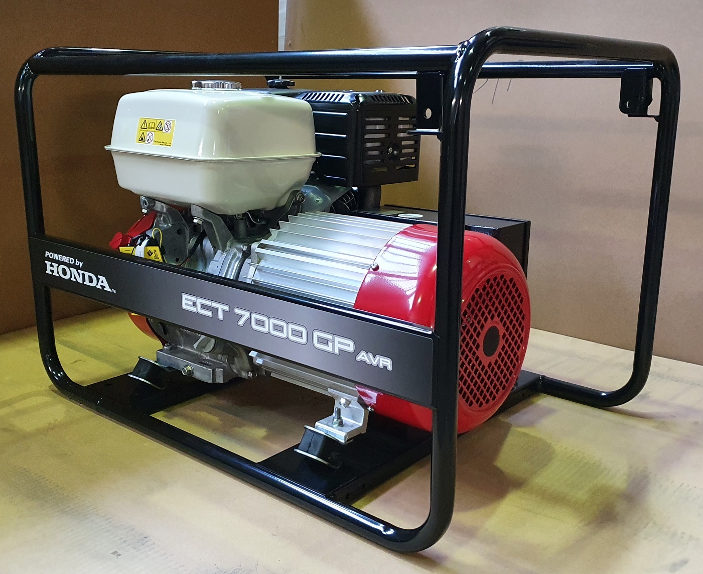 Rámová profesionální elektrocentrála ECT 7000GP AVR