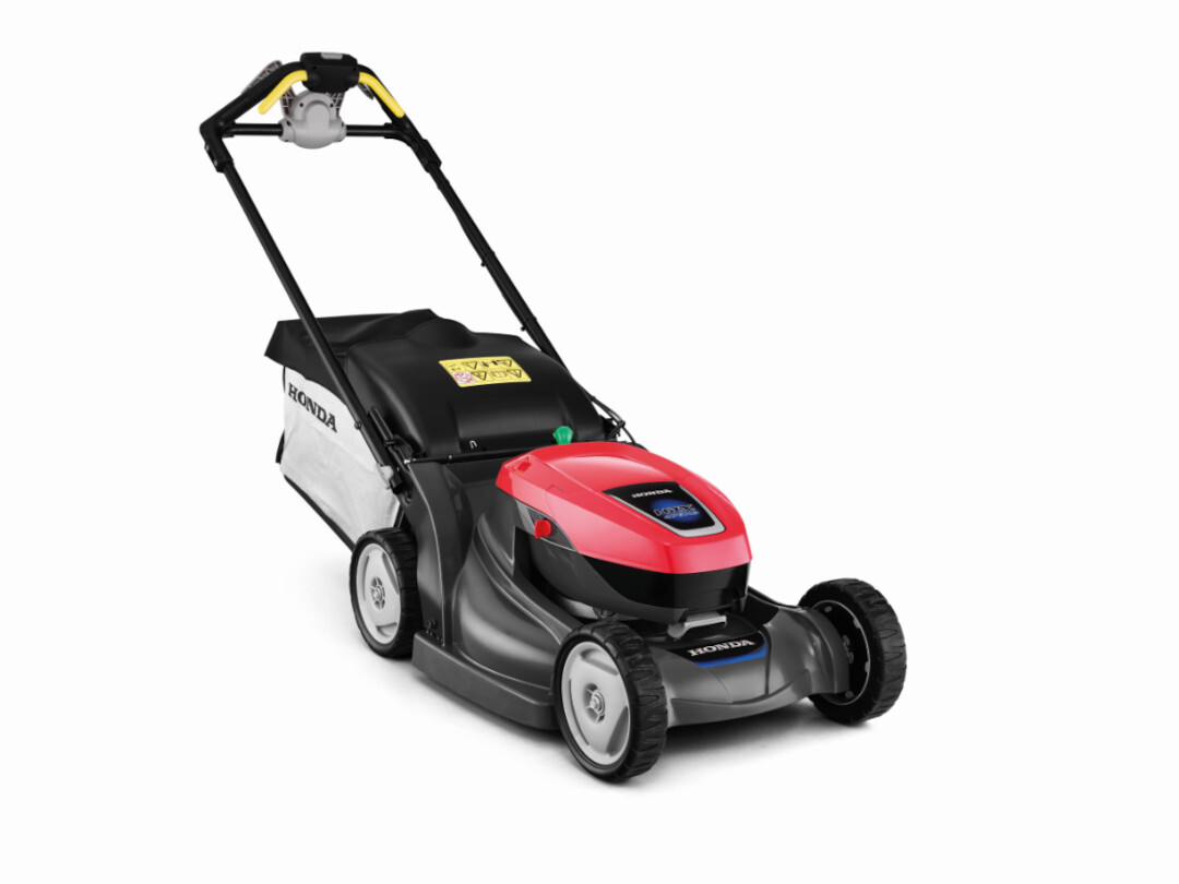 AKU sekačka s pojezdem HRX 476 XB (pouze stroj)