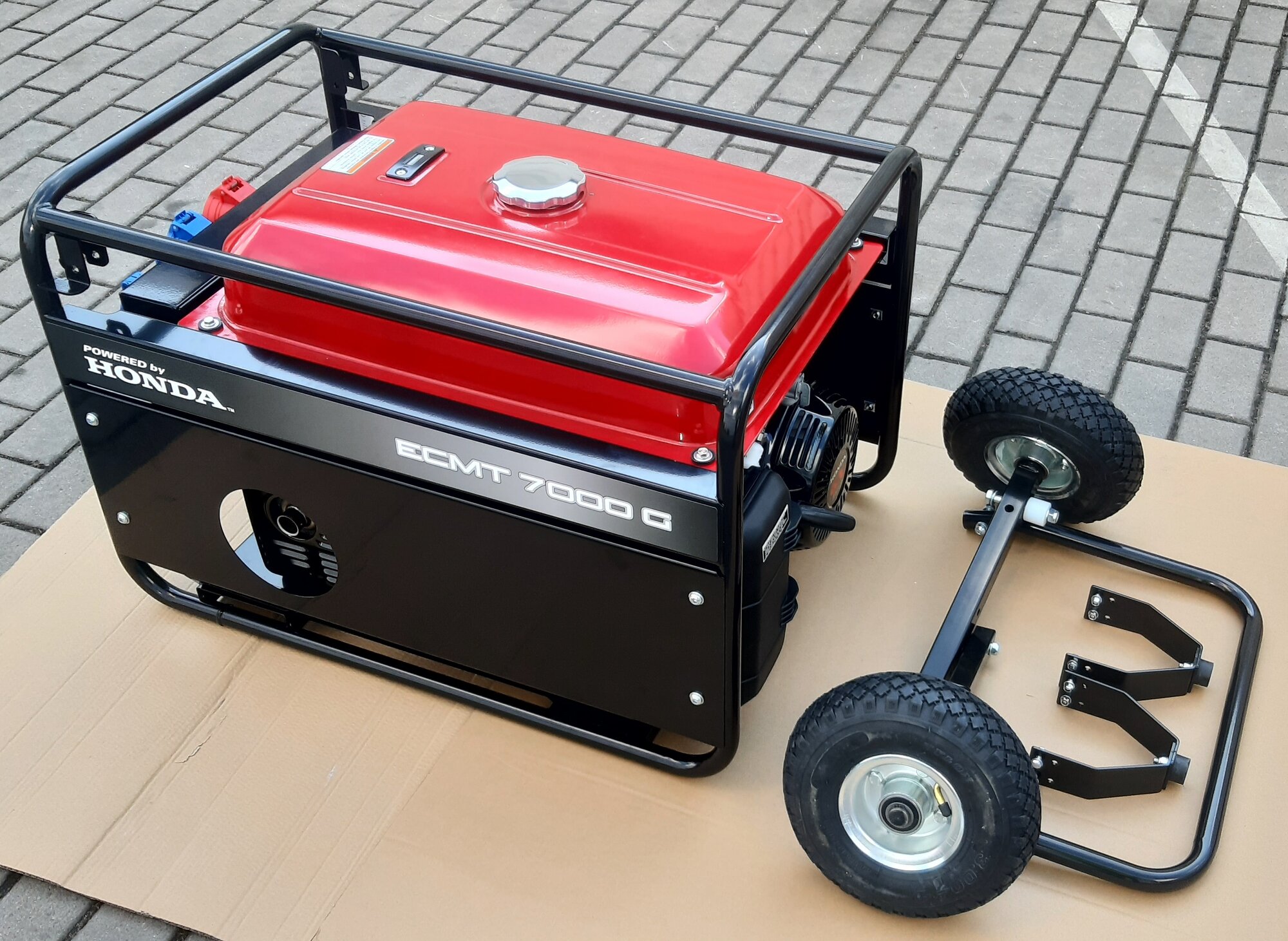 Rámová profesionální elektrocentrála ECMT 7000G